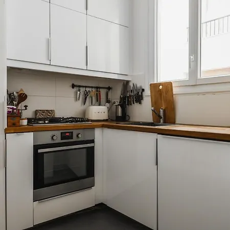 Lejlighed Beautiful Apt Near The Train Stations *
